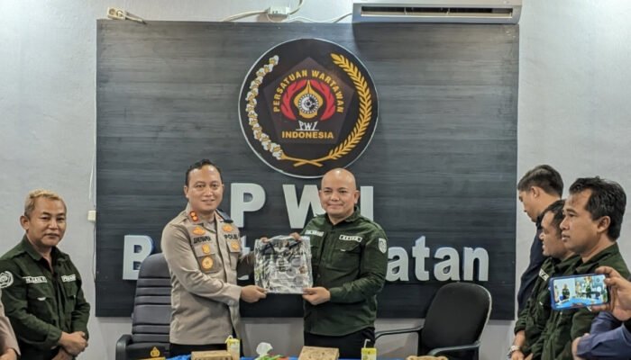 Kapolres Barito Selatan Kunjungi Kantor PWI Barsel Guna Perkuat Sinergitas