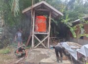 Permudah Akses Air Bersih, Satgas TMMD Kodim 1012/Buntok Cor Lantai di Bawah Toren