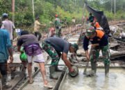 Kekompakan Satgas TMMD dan Warga Dongkrak Pembangunan Jalan di Desa Talio