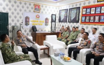 Kapolres Barsel Melaksanakan Kunker ke Kodim 1012/Buntok