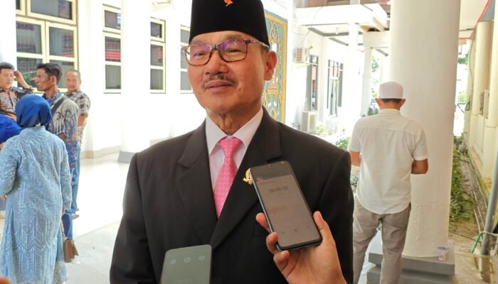 Ketua DPRD Barsel Minta Seluruh Faskes Siaga saat Kabut Asap