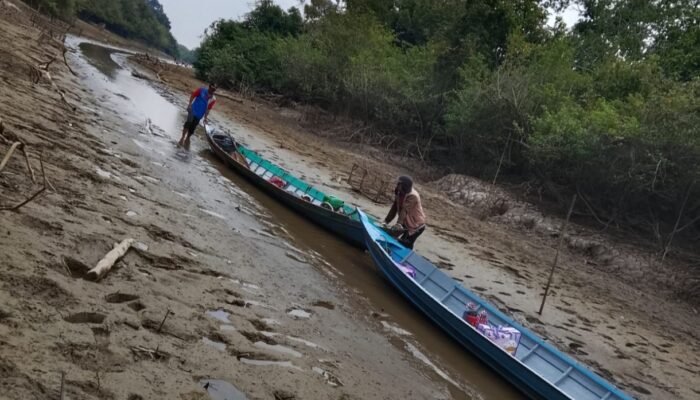 Kekeringan di Kecamatan Dusun Hilir Ganggu Distribusi Barang
