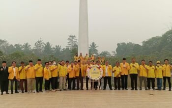 DPD Partai Golkar Barsel Gelar Ziarah ke TMP Desa Sababilah